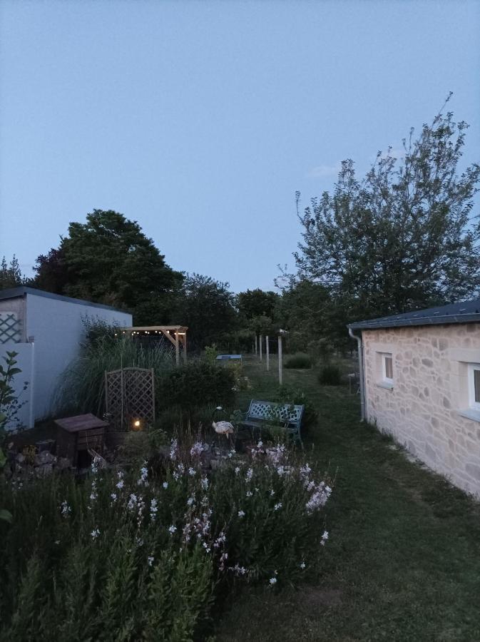 Ferienwohnung Charmant Studio 35M² Au Calme Proche Du Circuit Saint-Gervais en-Belin Exterior foto
